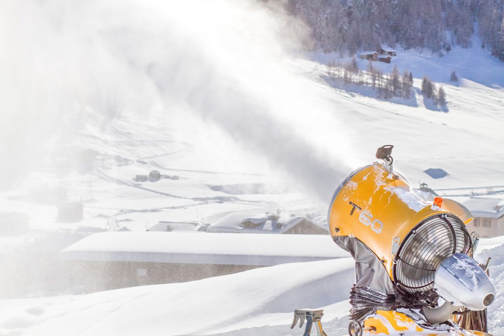 280 Snow Cannons 280 Snow Cannons