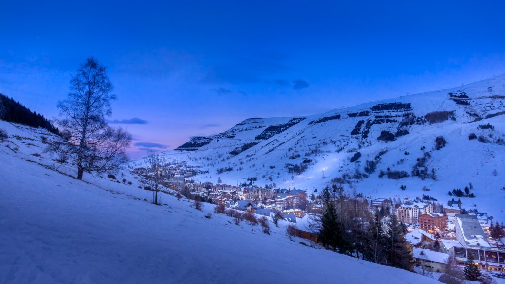 Vibrant après ski scene